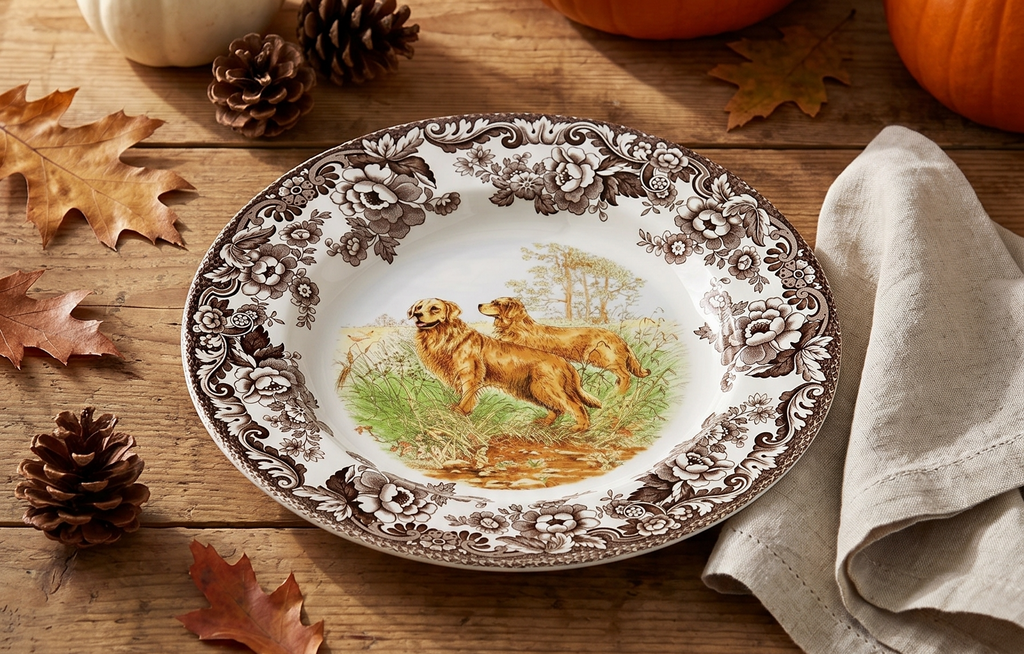 Spode Woodland Hunting Dogs Golden Retriever Dinner Plate