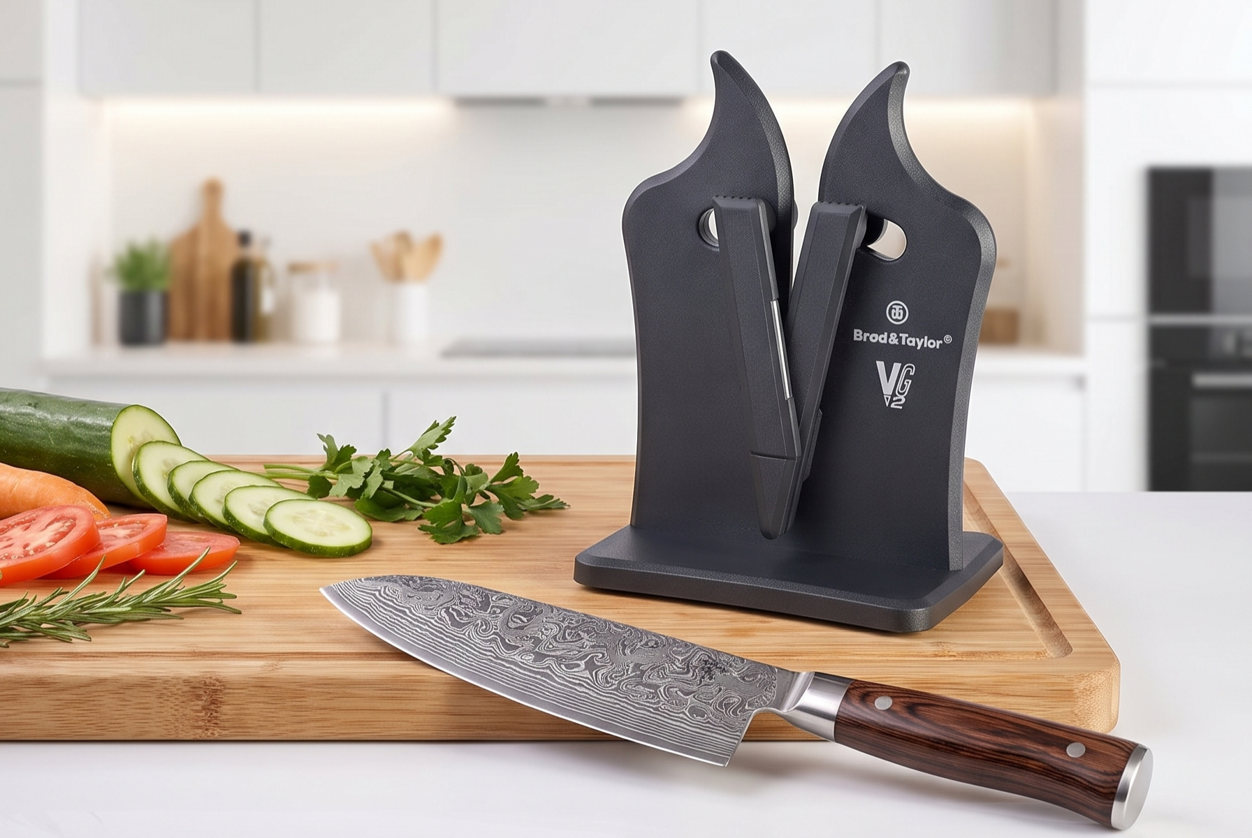 Brod & Taylor VG2 Classic Knife Sharpener | 3-Action Tungsten Carbide (Nylon)