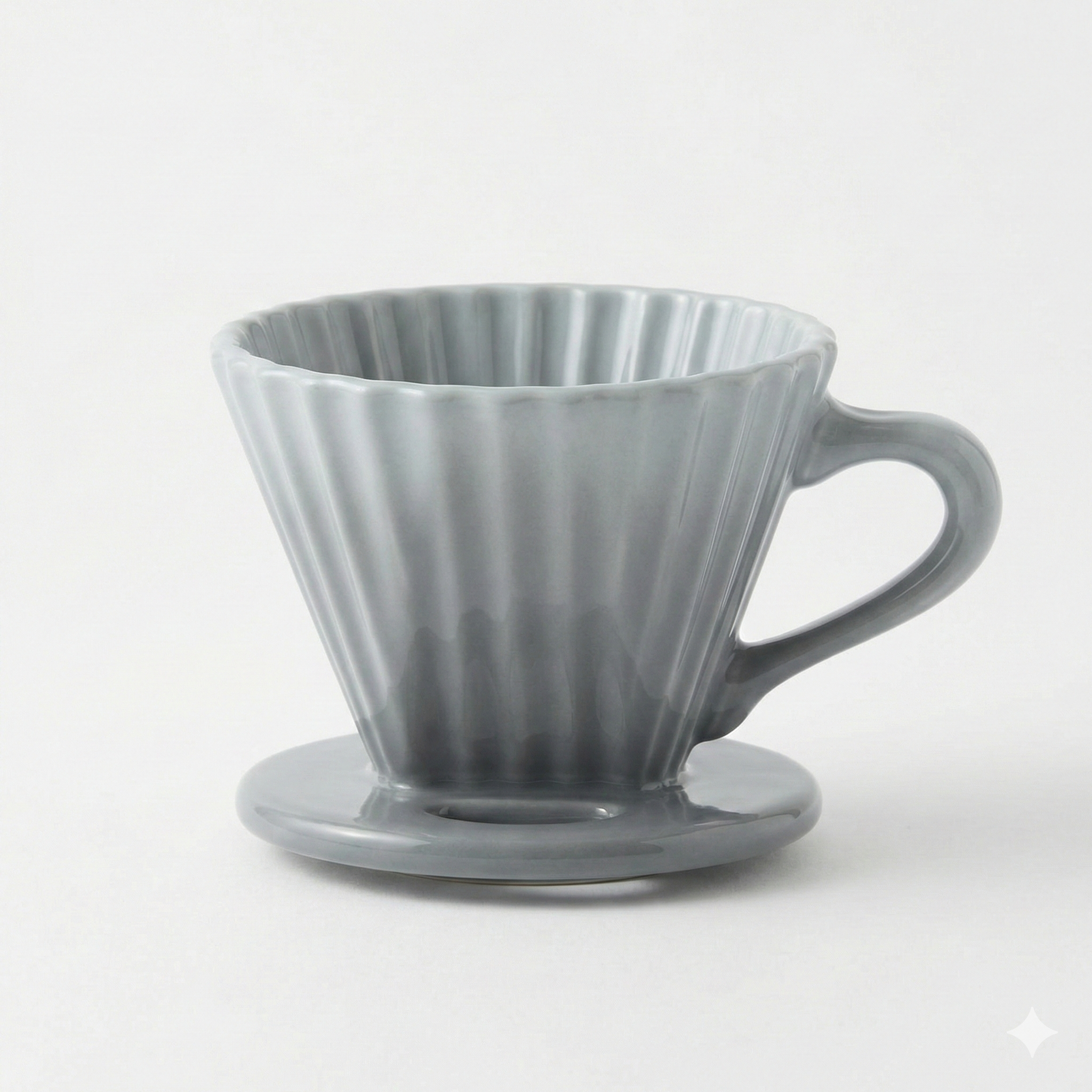 Chantal "Lotus" ceramic pour over coffee dripper, 8 ounces, Fade Grey