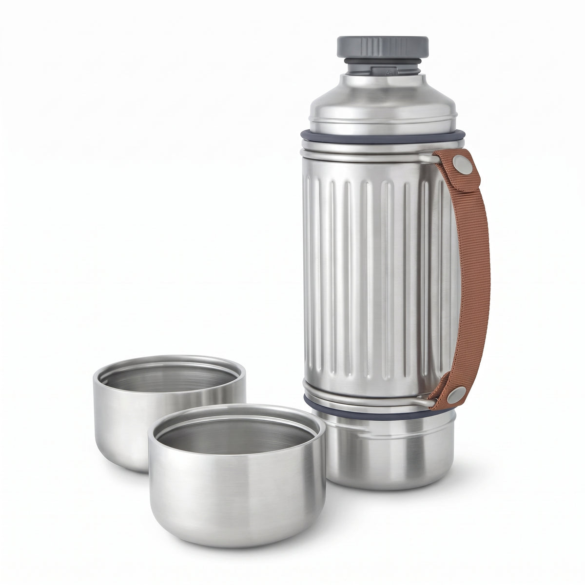 BLACK+BLUM - Insulated Explorer Flask Duo - Vacuum Insulated 304 Stainless Steel Flask with Leak Proof Lid, Nylon Carry Strap and two double-walled steel cups - Keeps Hot and Cold for 24 hours - 1L