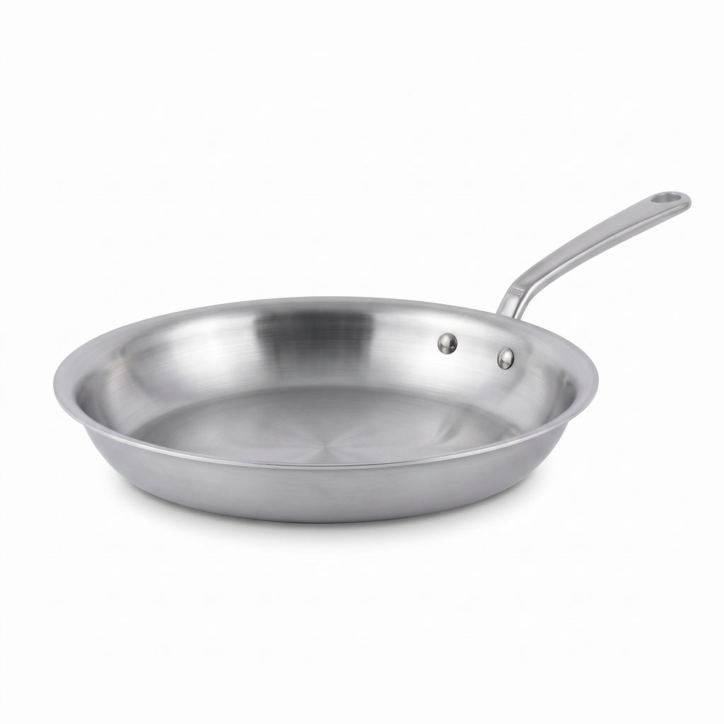 Made In Cookware - 12-Inch Stainless Steel Frying Pan - 5 Ply Stainless Clad - Professional Cookware - Crafted in Italy - Induction Compatible