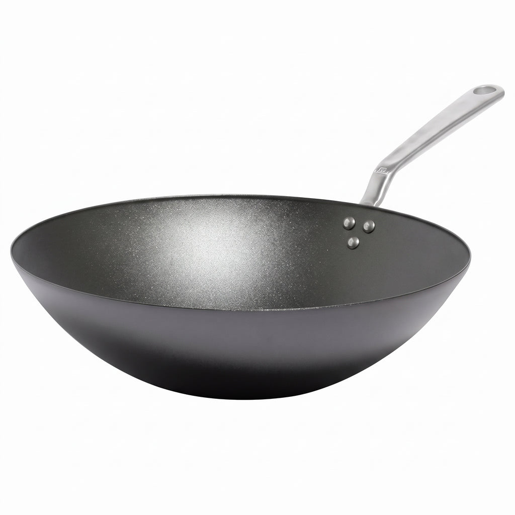 Made In Cookware - 13" Seasoned Carbon Steel Wok - Professional Cookware - Crafted in Sweden - Induction Compatible