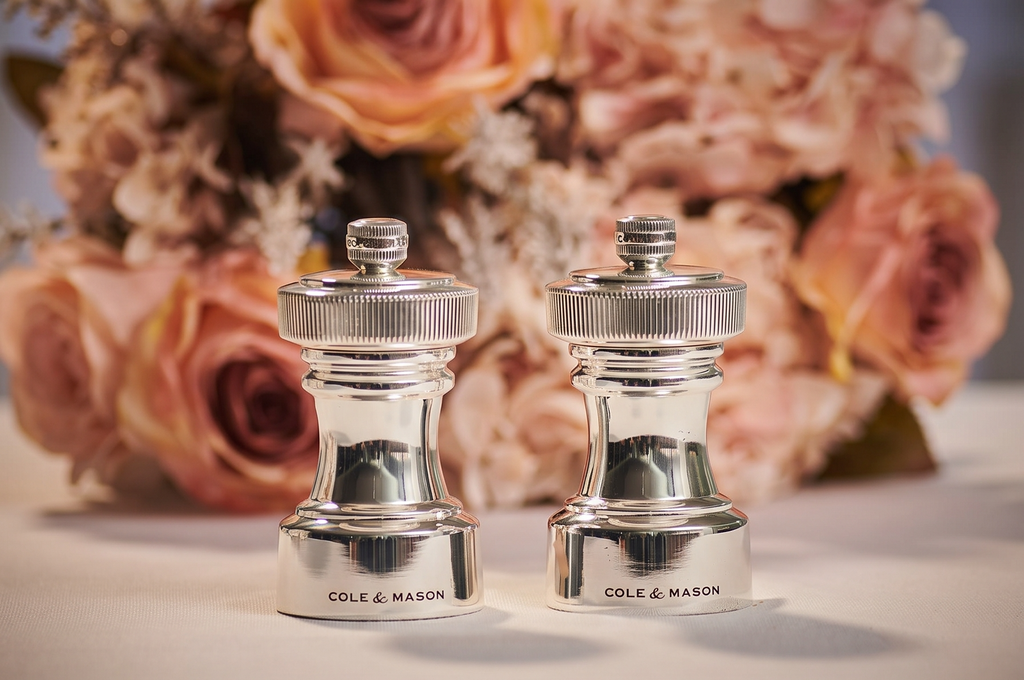 Cole & Mason Hoxton Mill - Table Salt Grinder & Pepper Grinder with Precision+ Grinder - Kitchen & Home Accessory - Silver Plated